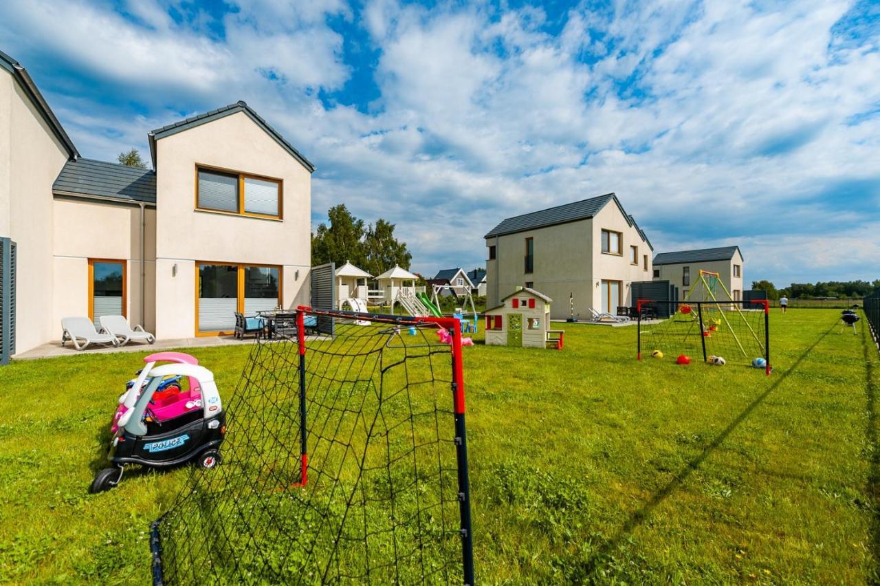Strefa Wypoczynku Debki Villa Buitenkant foto